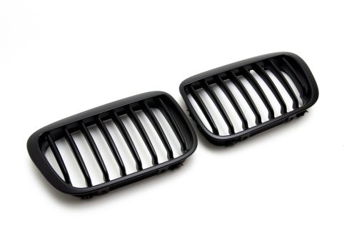 Grill (atrapa) czarny BMW E46 05.98-08.01 Sedan / Kombi / Compact Black