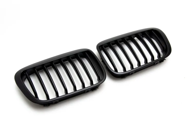 Grill (atrapa) czarny BMW E46 05.98-08.01 Sedan / Kombi / Compact Black