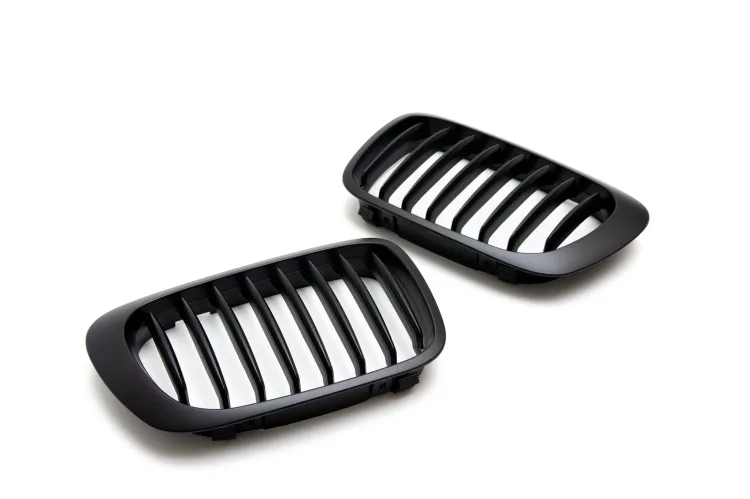 Grill (atrapa) czarna BMW E46 04.99-03.03 Cabrio / Coupe Black