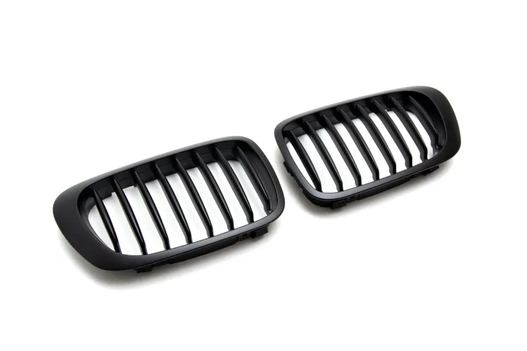 Grill (atrapa) czarna BMW E46 04.99-03.03 Cabrio / Coupe Black