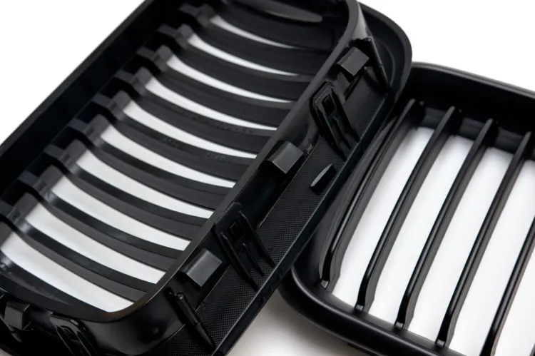 Grill (atrapa) czarny BMW E36 10.96-08.99 Black