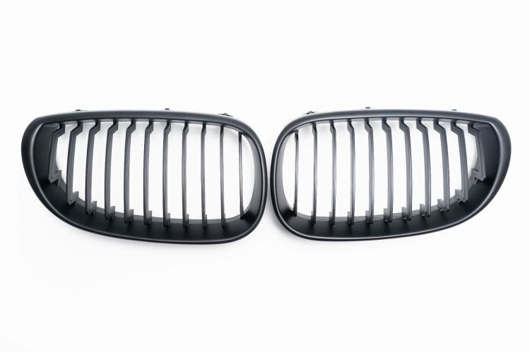 Grill (atrapa) czarny BMW E60 / E61 07.03-2010 Black