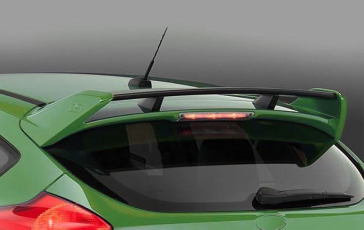Spoiler klapy / dachu Ford Focus MK3 2015-2018 stylizowany na RS