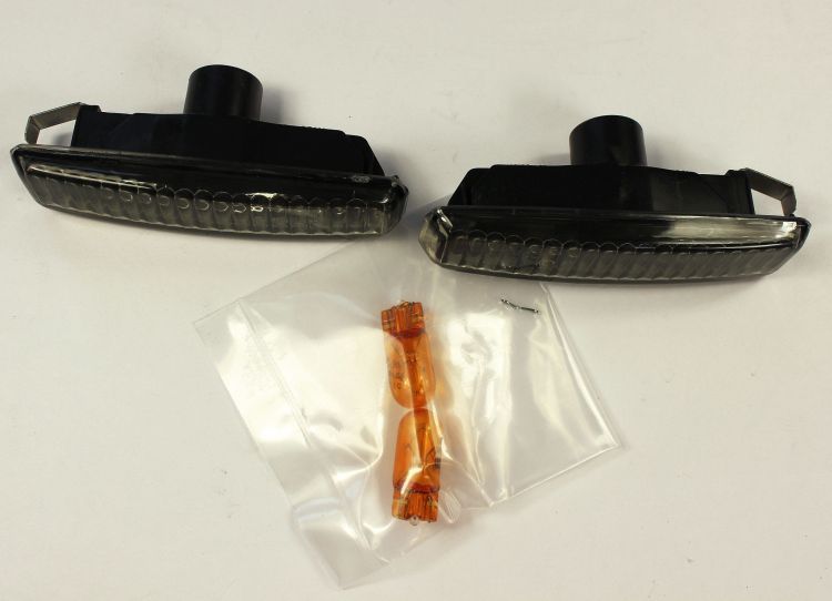 Kierunkowskazy Boczne BMW E39 09.95-06.03 BLACK