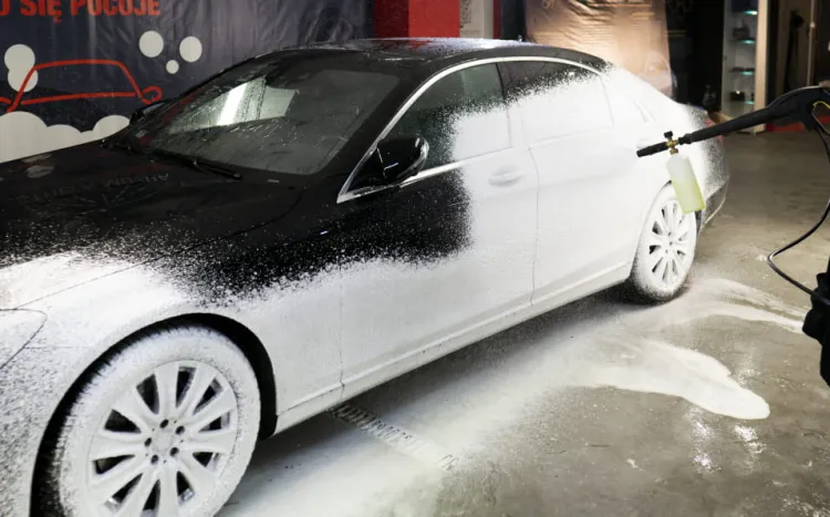 Elite Detailer Detailing Foam Camelleo 1L - Neutralna piana aktywna zmieniająca kolor