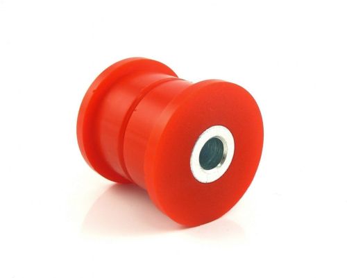 Nissan Patrol Y60 - Poliuretanowa tuleja wahacza tylnego (dolnego/górnego)