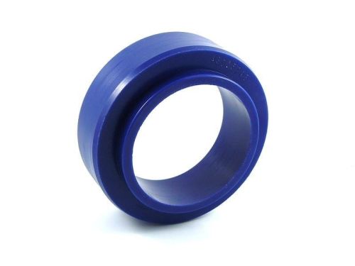 Nissan Patrol Y60 - Poliuretanowy tylny podkład pod sprężynę